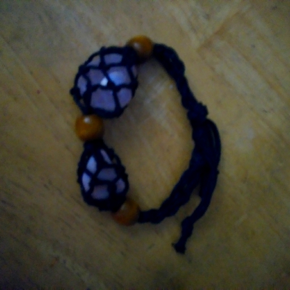Handmade bracelet with tumbled stones